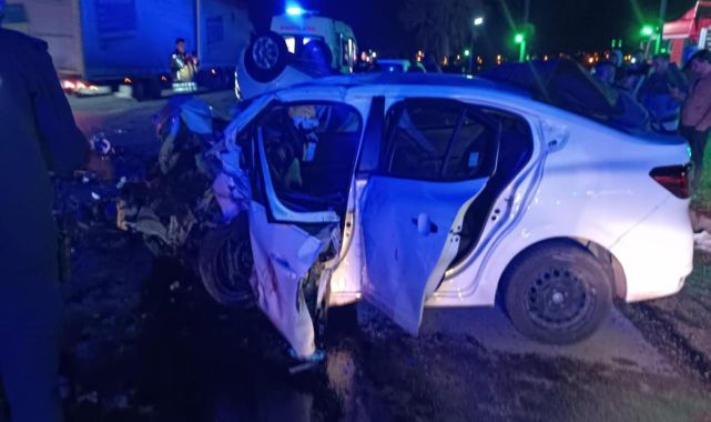 Ankara'da iki otomobil çarpıştı: 2 ölü, 1 yaralı