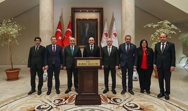 Bakan Şimşek Bursa'da, Vali Demirtaş'ı ziyaret etti