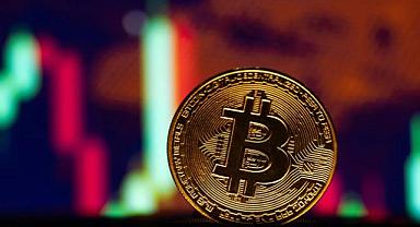 Bitcoin tarihinin en yüksek seviyesini gördü: 70 bin dolar