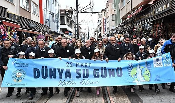 Bursa'da Barış için su yürüyüşü