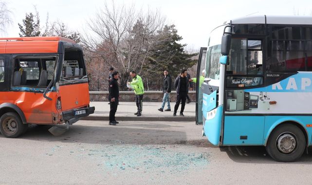 Erzurum'da zincirleme kaza: 14 yaralı