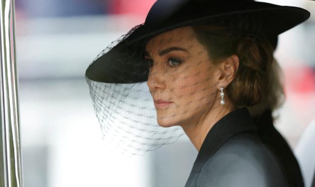 Galler Prensesi Kate kanser tedavisi gördüğünü açıkladı