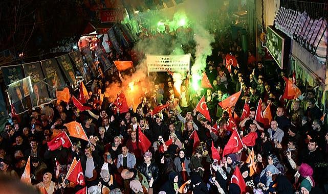 Hacivat Mahallesi’nde Aktaş’a heyecanlı karşılama