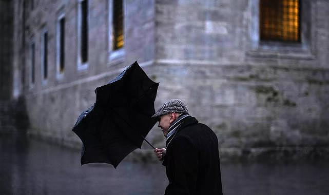 Meteoroloji'den 13 şehre turuncu ve sarı alarm: Yağışlar ne kadar sürecek?