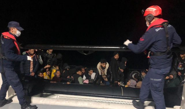 Muğla açıklarında 39 düzensiz göçmen kurtarıldı