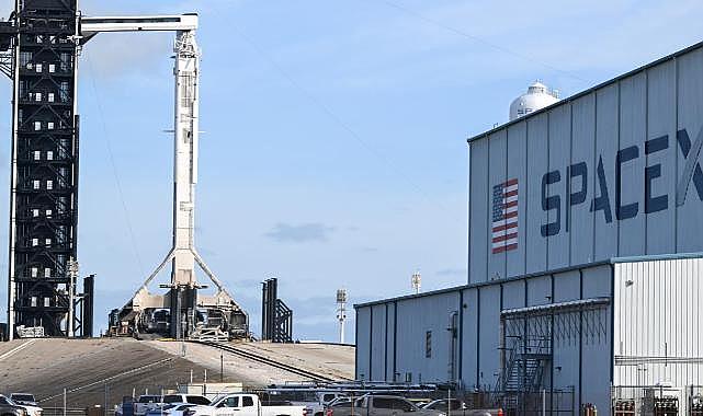 SpaceX Starship roketini fırlattı