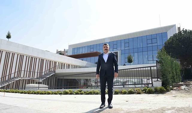 Yıldırım'da Doktor Sadık Ahmet Gençlik ve Spor Merkezi'nde sona doğru