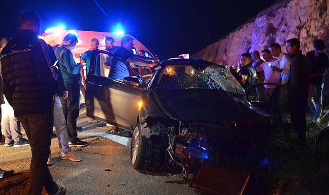Aydın'da otomobil otobüsle çarpıştı: 4 kişi hayatını kaybetti