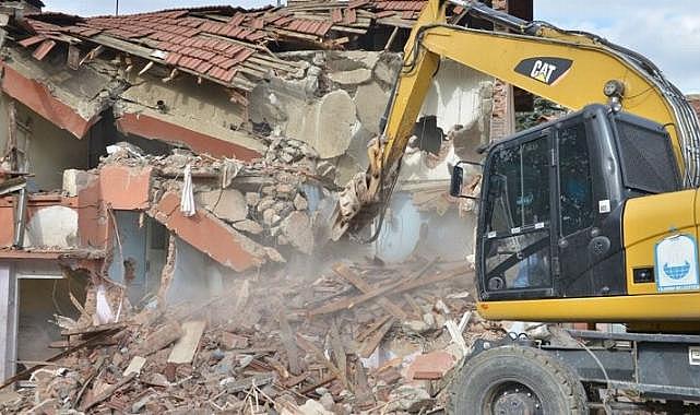 Bursa'da 173 kaçak ve imara aykırı yapının yıkımı için verilen ihale iptal edildi