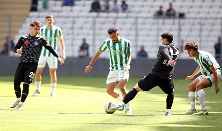 Bursaspor evinde farklı skoela yenildi