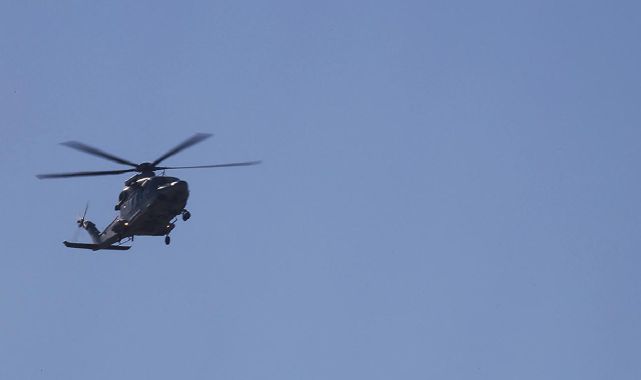 Ekvador'da askeri helikopter düştü