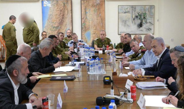 İsrail Savaş Kabinesi'nin gündemi: İran saldırıları
