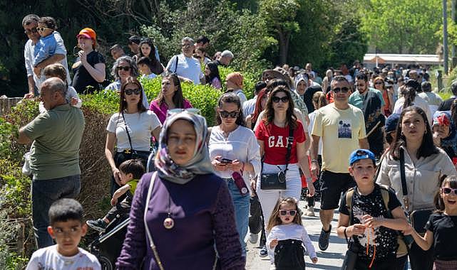 İzmir Doğal Yaşam Parkı'na ziyaretçi akını