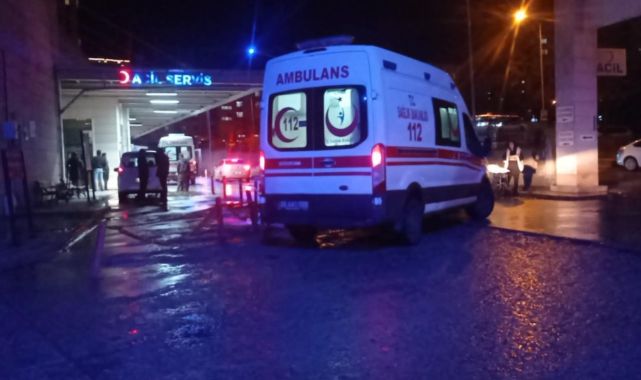 İzmirde trafik kazası: 1 kişi hayatını kaybetti, 2 yaralı