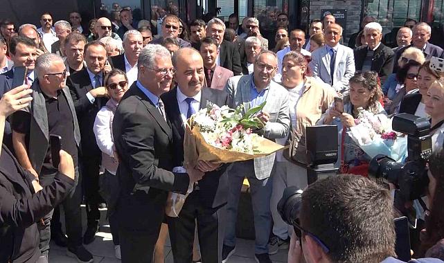 Mudanya Belediye Başkanı Deniz Dalgıç göreve resmen başladı