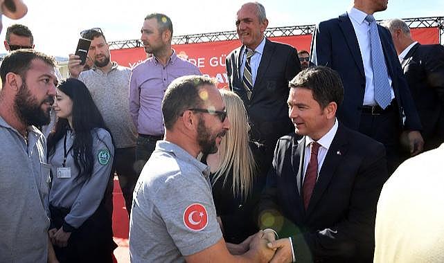 Osmangazi Belediye Başkanı Aydın personel ile bayramlaştı
