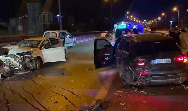 Otomobil cipe arkadan çarptı: 1'i ağır 2 yaralı