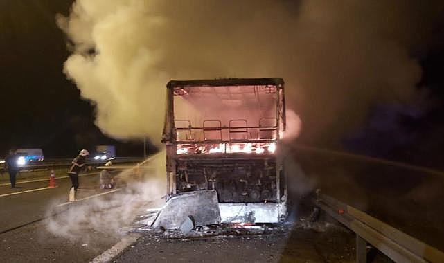 Ankara-Bolu kara yolunda seyir halindeki yolcu otobüsü yandı