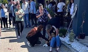 Boşanma aşamasında olduğu kadına kurşun yağdırdı
