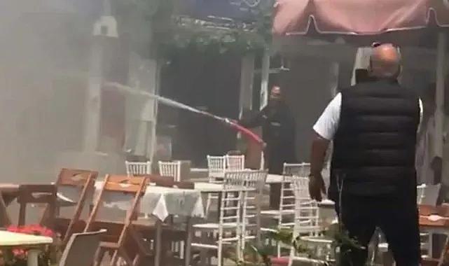 Bursa'da balıkçı restoranları yandı