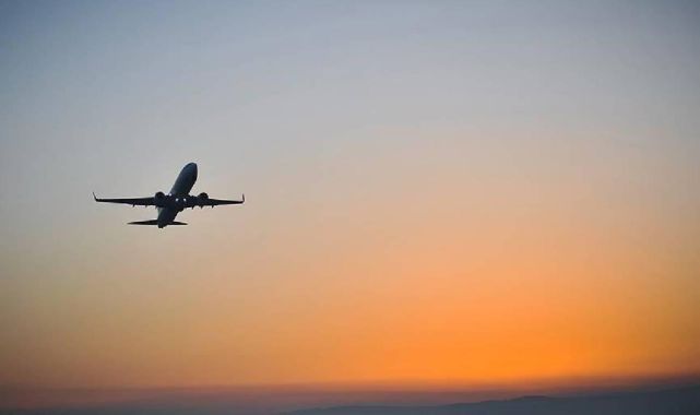 Doha Dublin seferini yapan uçak türbülansa girdi: 12 yaralı