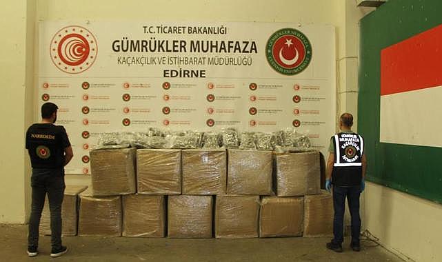 Gümrük Muhafaza ekipleri zehir tacirlerine geçit vermiyor