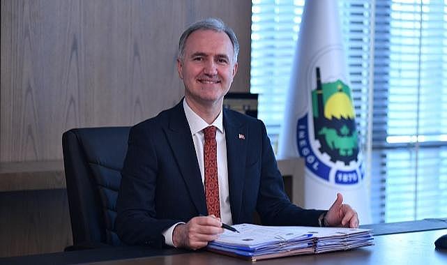 İnegöl Belediyesi İle kitaplar hediyeye dönüşüyor