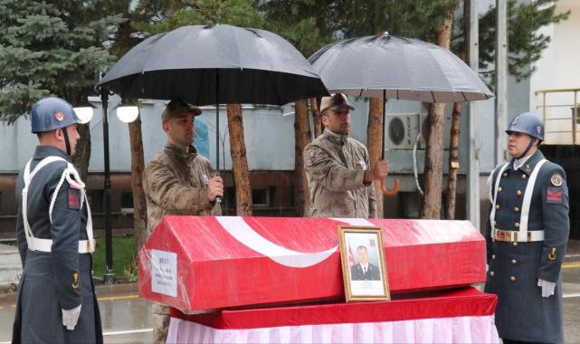Kavgaya müdahale sırasında yaralanan jandarma personeli hastanede şehit oldu