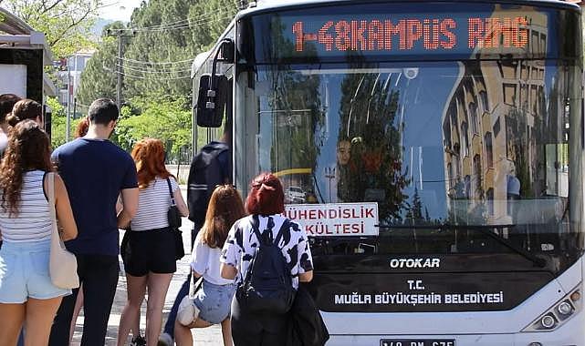 Öğrenciye toplu taşıma 1 TL oldu