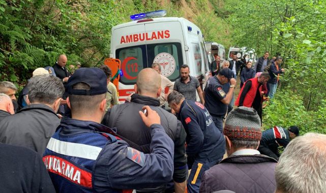 Rize'de otomobil uçuruma yuvarlandı: 1 ölü