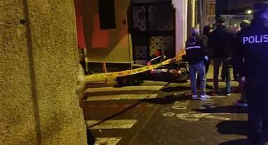 Sipariş teslimine giden kurye bıçaklanarak öldürüldü