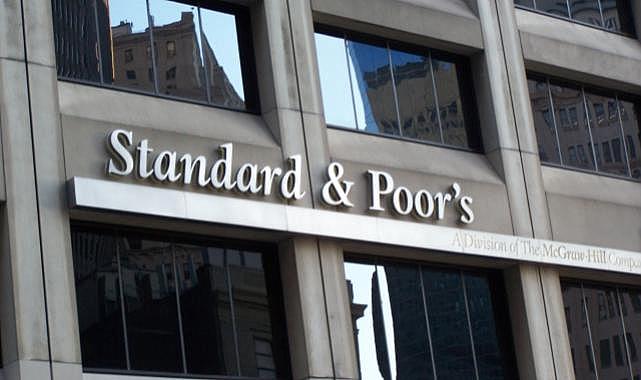Standard & Poor's Türkiye'nin kredi notunu yükseltti