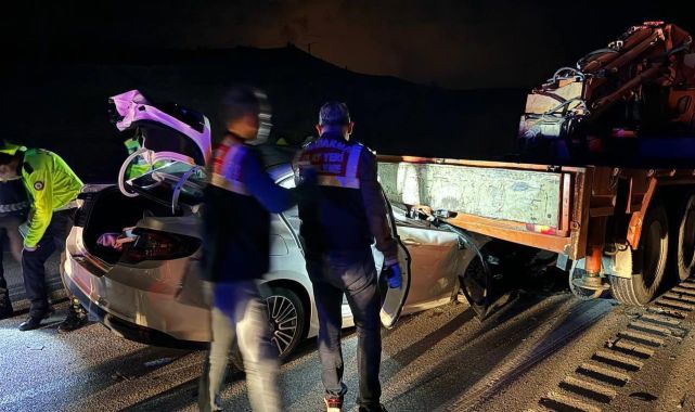 Vince çarpan otomobil hurdaya döndü: 1 ölü