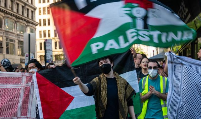 Yunanistan'da Yeni Sol Partisi hükümetin Filistin'i tanımasını istedi