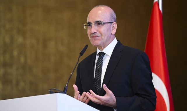 Bakan Şimşek: Güçlü bir dezenflasyon sürecinin eşiğindeyiz