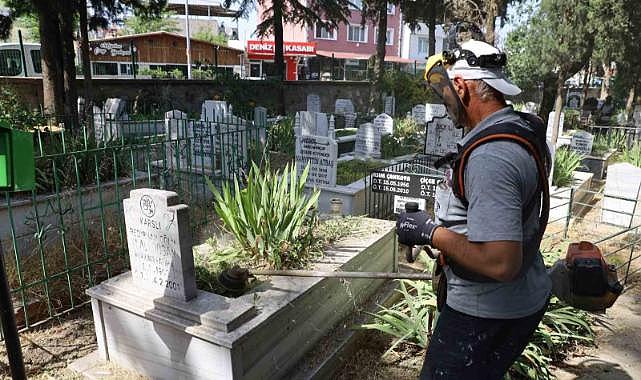 Bursa’da 17 ilçede mezarlıklar bayrama hazır