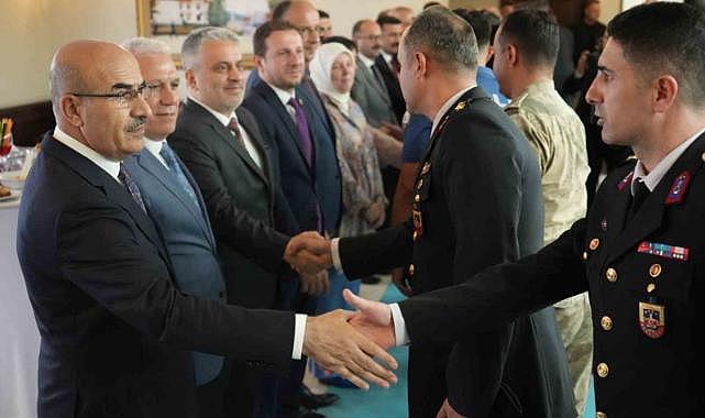 Bursa protokolü bayramlaştı