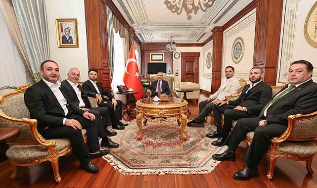 Bursaspor yönetimi Vali Demirtaş’ı ziyaret etti