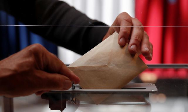Fransa'da tarihi seçim