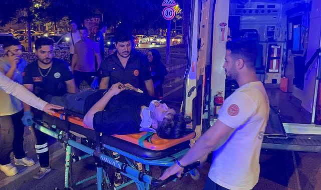 İstanbul'da motosiklet yayaya çarptı: 1'i ağır 3 yaralı