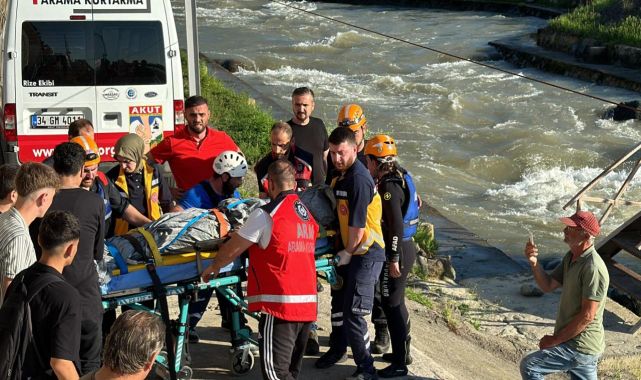 Rize'de yapay gölde akıntıya kapılan 4 kişiden 2'si hayatını kaybetti