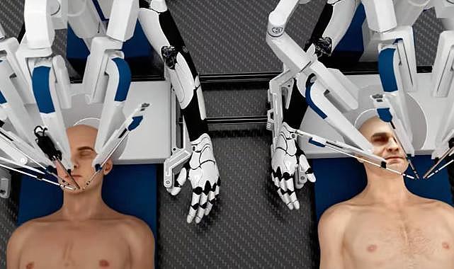 Robot cerrahlar 10 yıl içinde kafa nakli gerçekleştirebilir