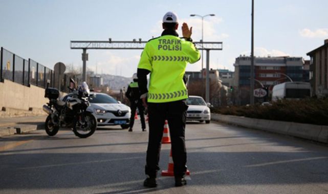 TEM Otoyolu Kocaeli Hereke geçişi geçici trafiğe kapatıldı