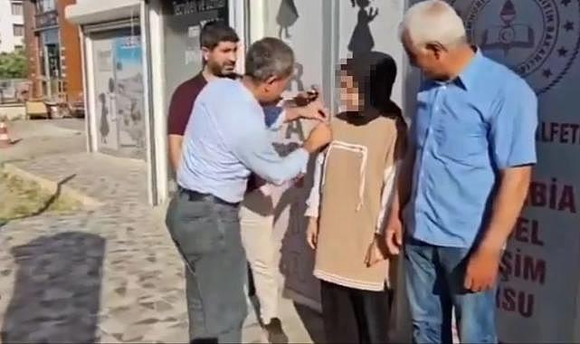 Tüm soruları yanlış yaptı: Çeyrek taktılar