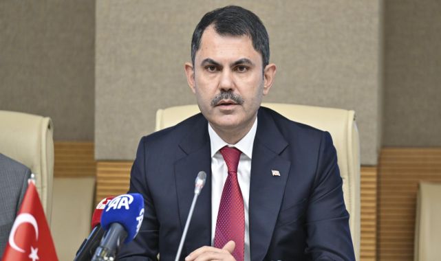 Bakan Kurum: Depremden etkilenen şehirlerimizde arı gibi çalışacağız