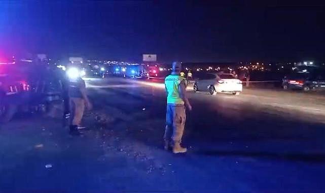 Batman'da hafif ticari araç düğün çıkışında davetlilerin arasına daldı: 4 ölü, 2 yaralı