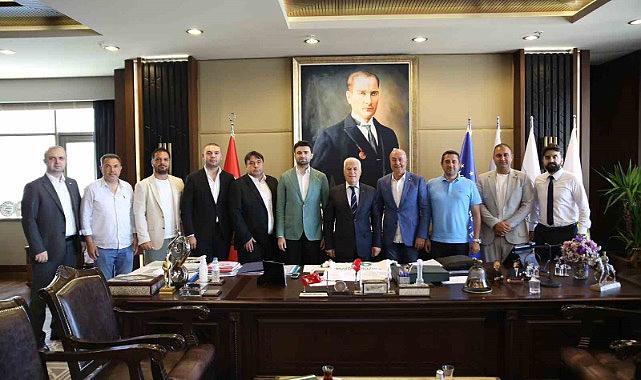 Bursapor yöneyiminden Bozbey'e ziyaret