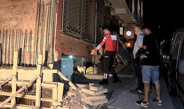 İstanbul'da çatlaklar oluşan 6 katlı bina boşaltıldı