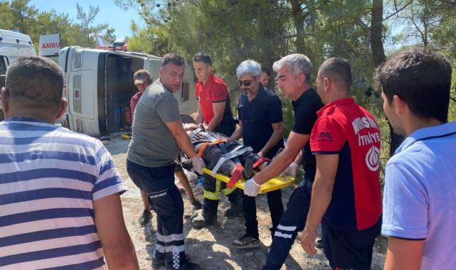 Mersinde minibüs devrildi: 7 tarım işçisi yaralandı