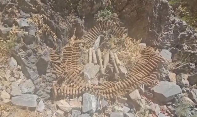 PençeKilit Operasyonu bölgesindeki mağaralarda silah ve mühimmat ele geçirildi